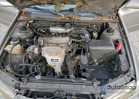 1999 Toyota Camry Ce from USA, damaged, VIN 4T1BG22K4XU563744